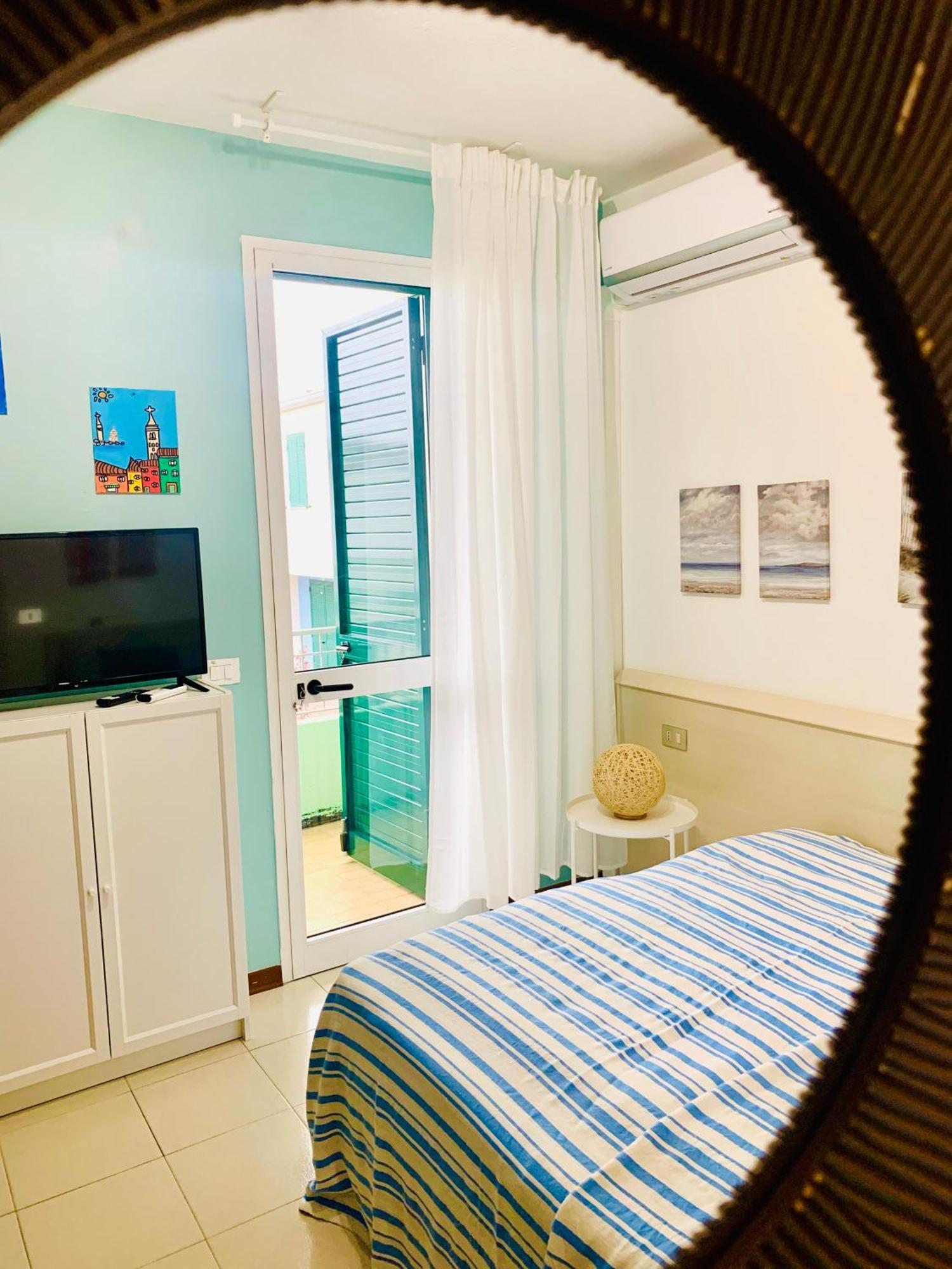 Apartment Caorle De Lux Swimming Pool, Parking, Garden Exterior photo