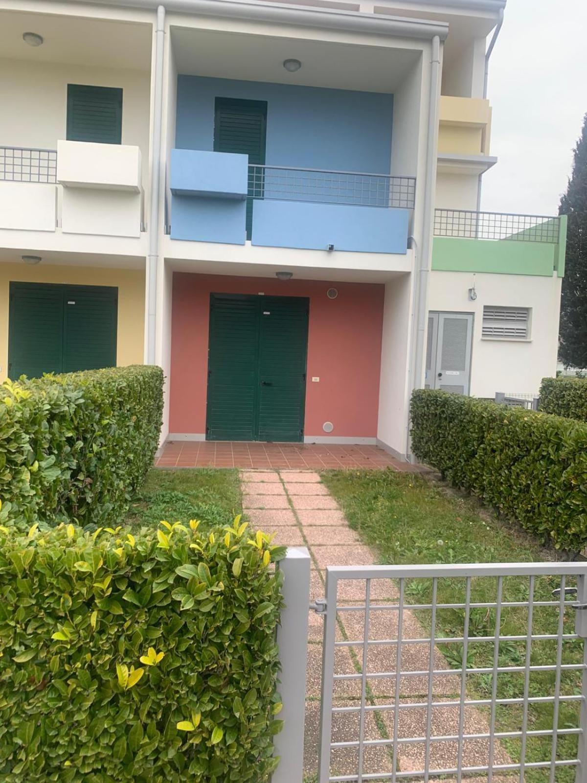 Apartment Caorle De Lux Swimming Pool, Parking, Garden Exterior photo